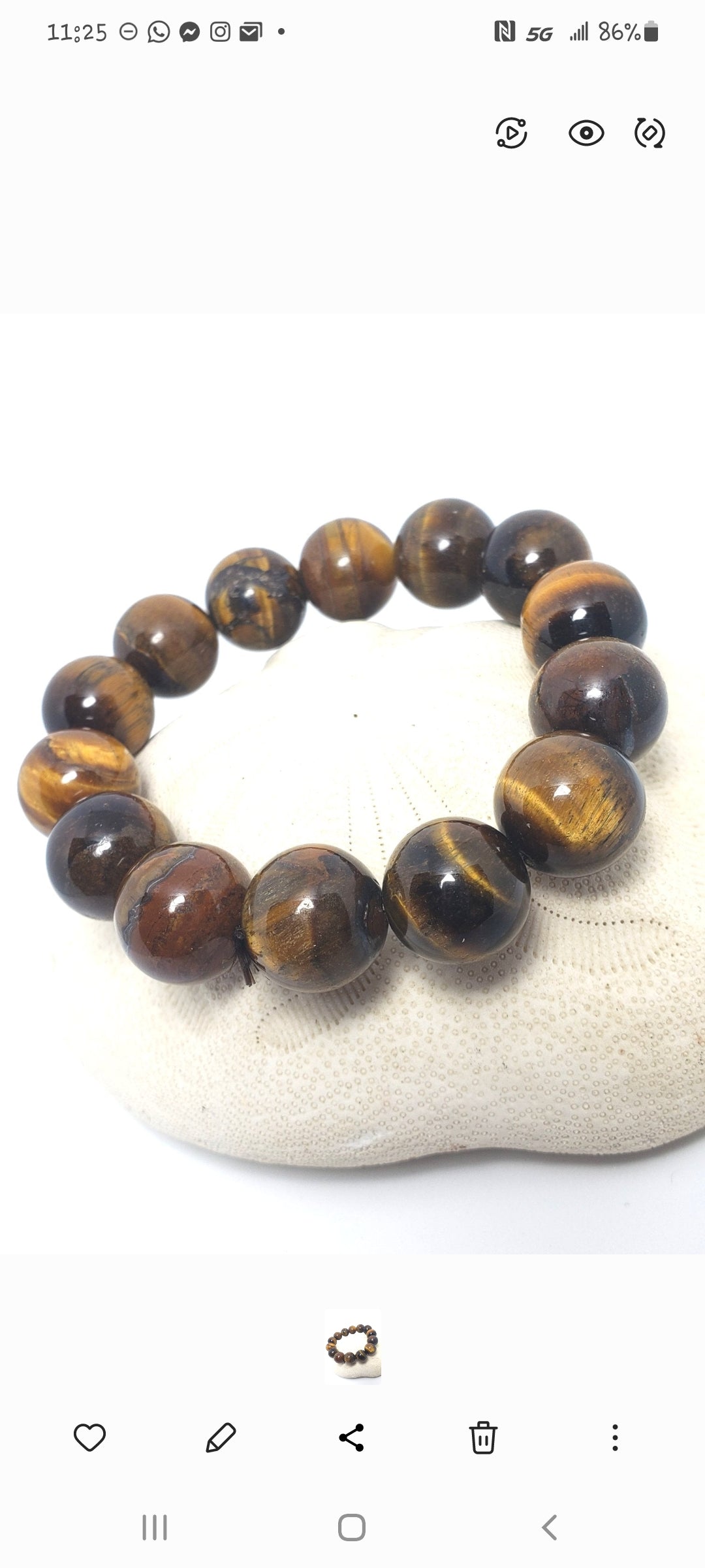 Tiger's eye bracelet.
