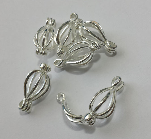 6 Vintage Style Bead Cages