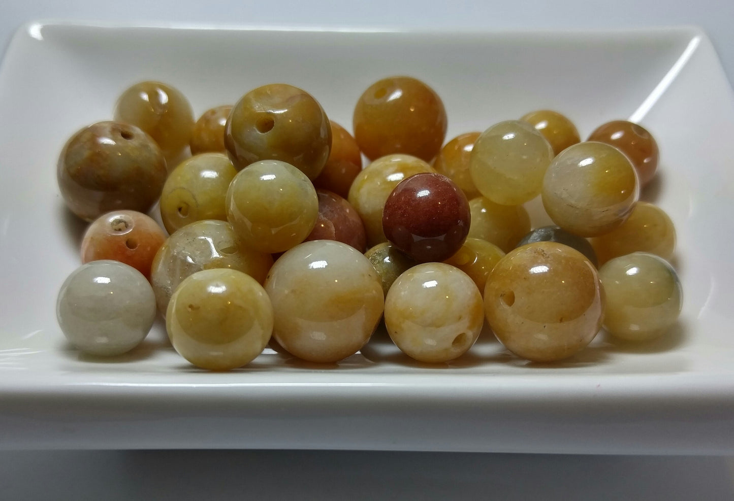 30 Genuine Golden Quartzite Rounds