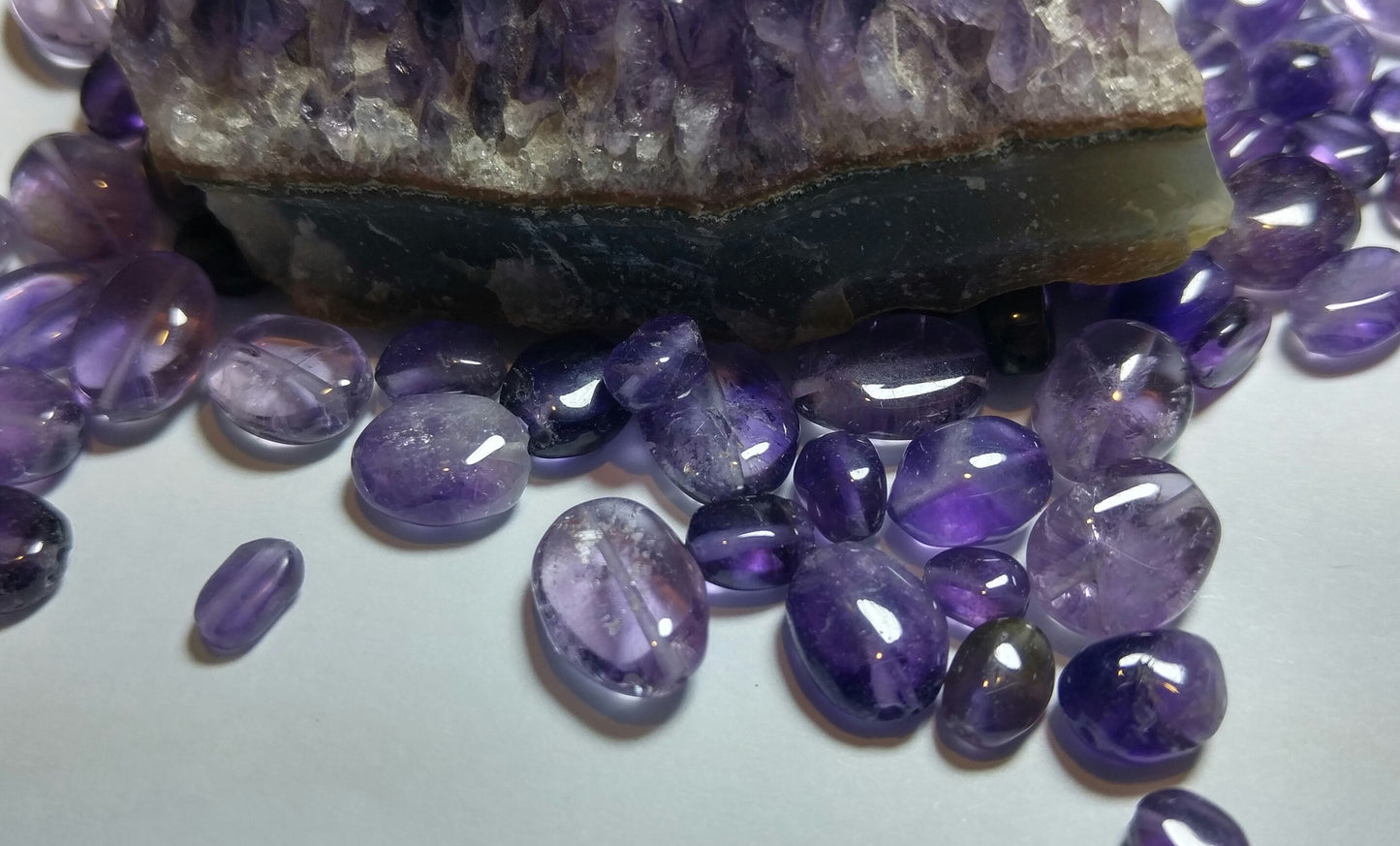 25 Genuine Amethyst Puffed Ovals