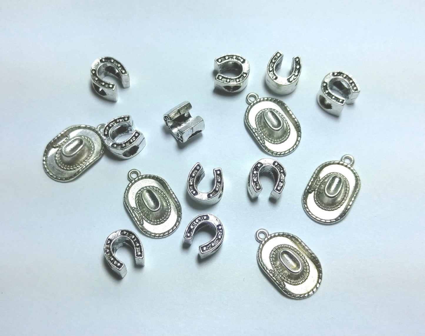 15 Wild West Charm/Bead Set