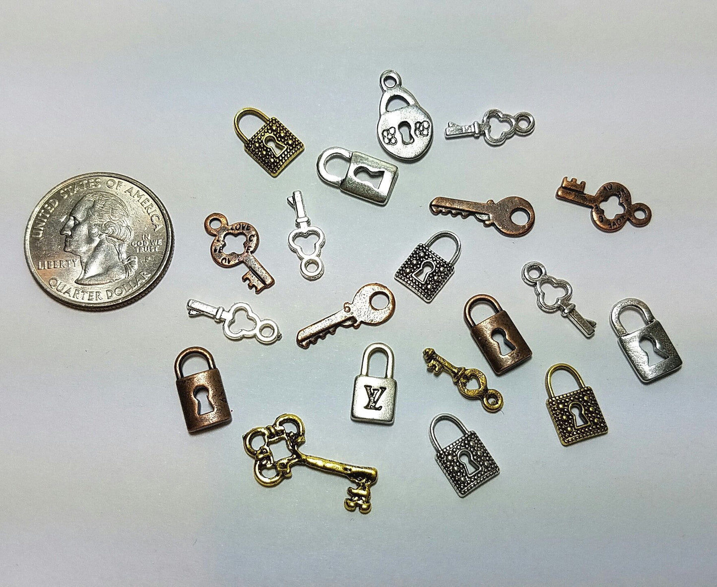 20 TINY Lock & Key Mix