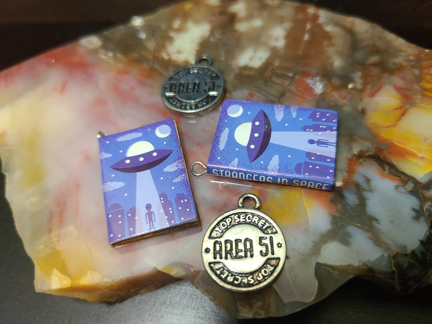 Alien Life Charm Set 👽