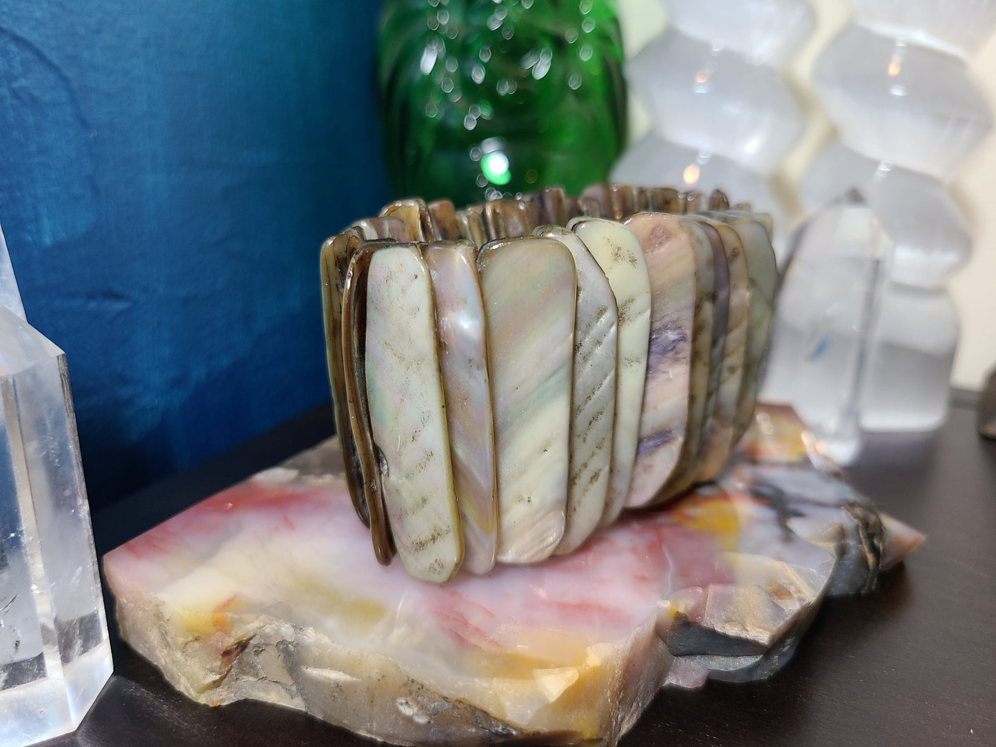 Black Lip Shell Chunky Stunner Bracelet