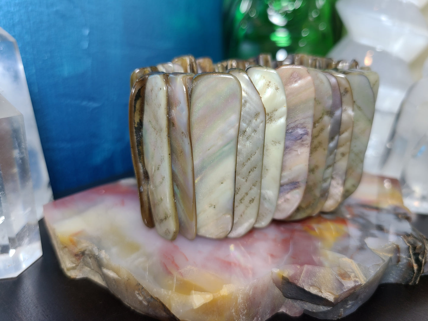 Black Lip Shell Chunky Stunner Bracelet